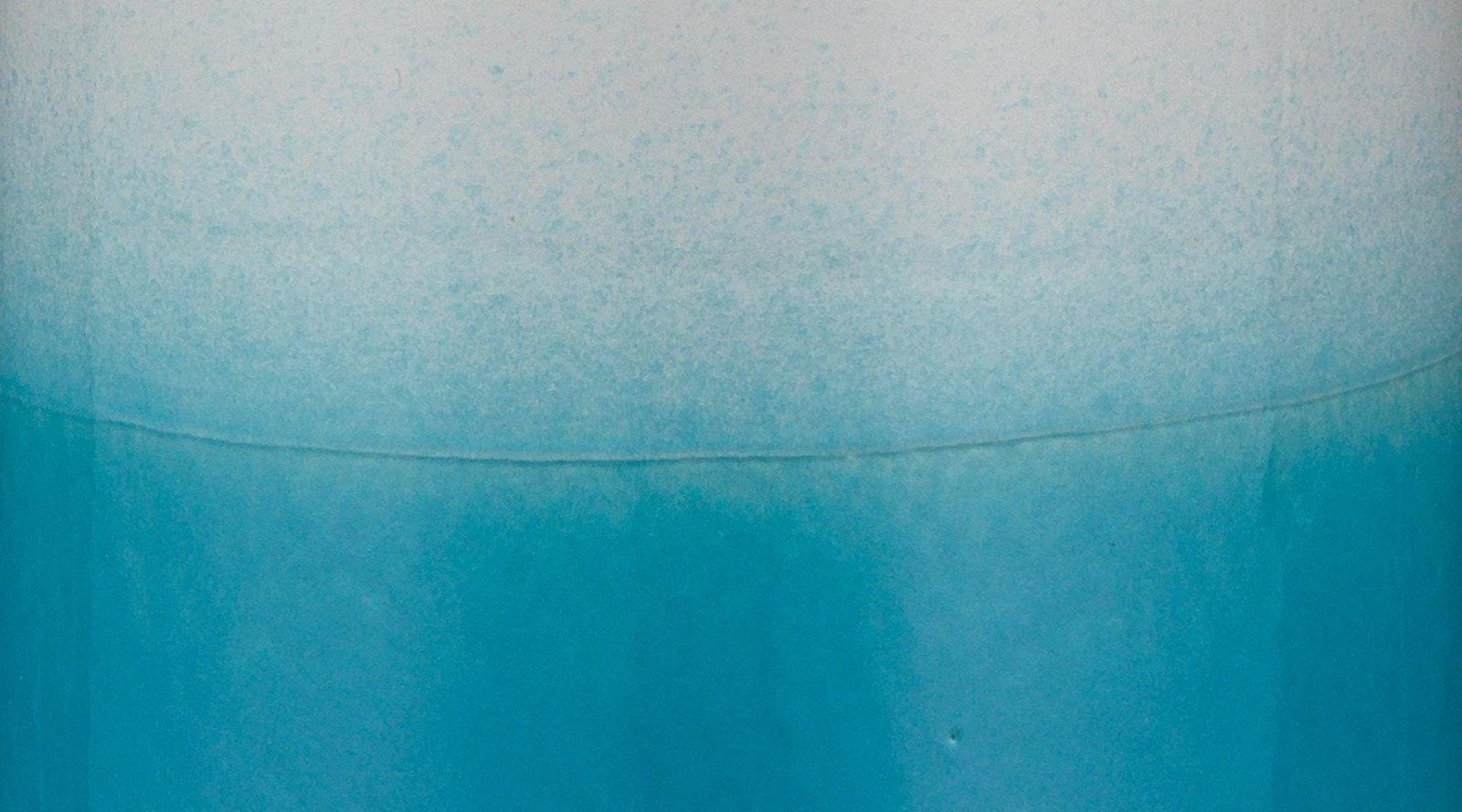 Coastal Style Blue Ceramic Haze Table Lamp 4 Coastal Style Blue Ceramic Haze Table Lamp - Image 4